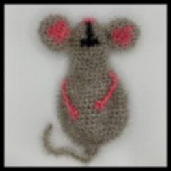 Souris gris-rose <br>(CHF 20.-)