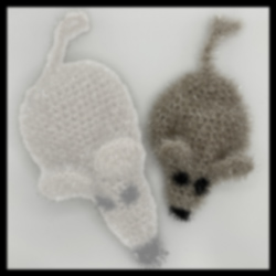 Souris grise petite <br>(CHF 15.-)